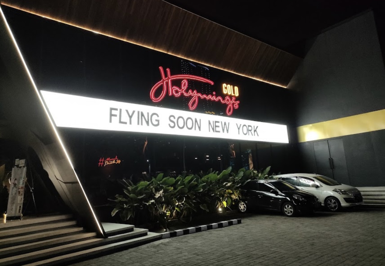 Walikota Surabaya Tutup Sementara Seluruh Outlet Holywings