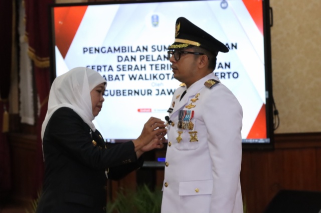 Lantik Ali Kuncoro jadi Pj Walikota Mojokerto, Gubernur Khofifah Puji Ika Puspitasari: Banyak Inovasi