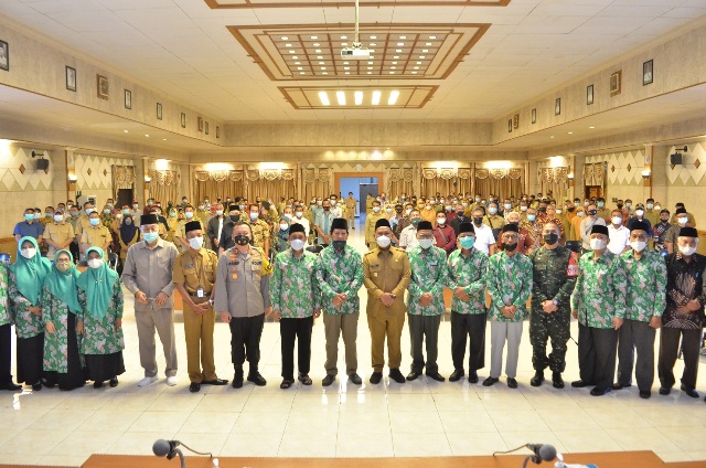 Bersama FKUB, Bupati Gresik Bertekad Membangun Masyarakat yang Guyub