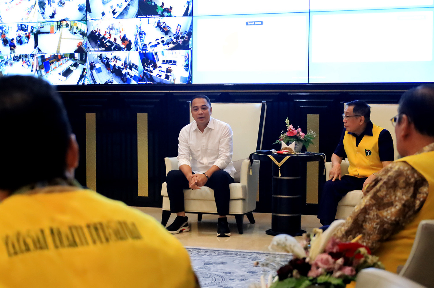 Pemkot Surabaya Terima Bantuan 2.000 Paket Sembako dari Yayasan Bhakti Persatuan