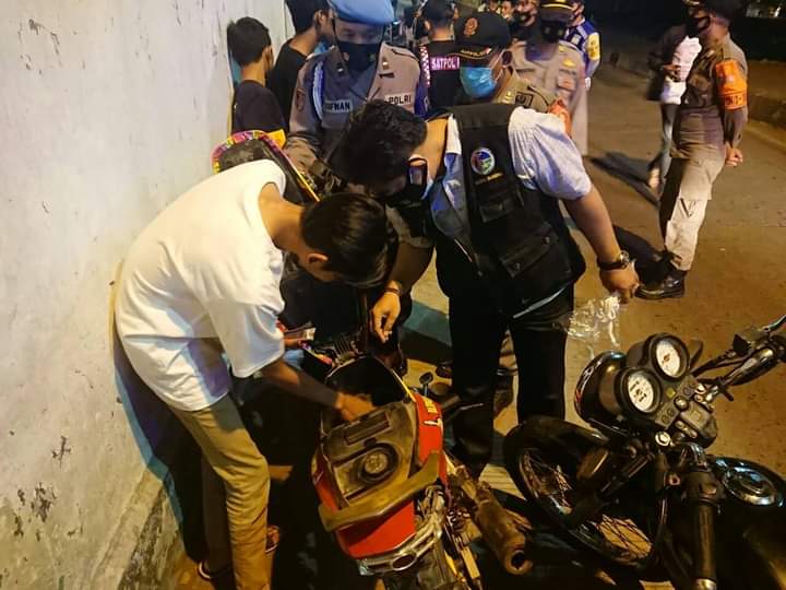 Razia Preman, Polres Jombang Hanya Temukan Remaja tak Patuh Prokes