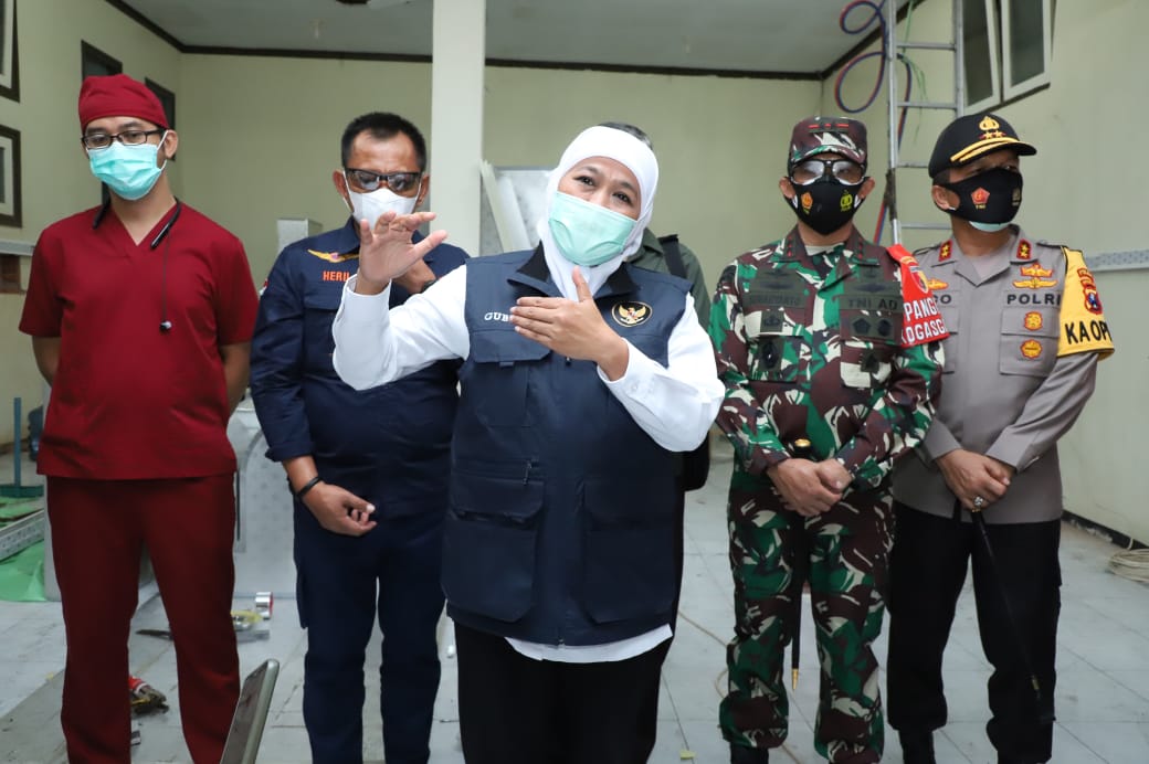 Target Vaksinasi COVID-19 di Jatim Terancam Gagal, Gubernur Khofifah: Kendalanya Pasokan Vaksin dari Pusat