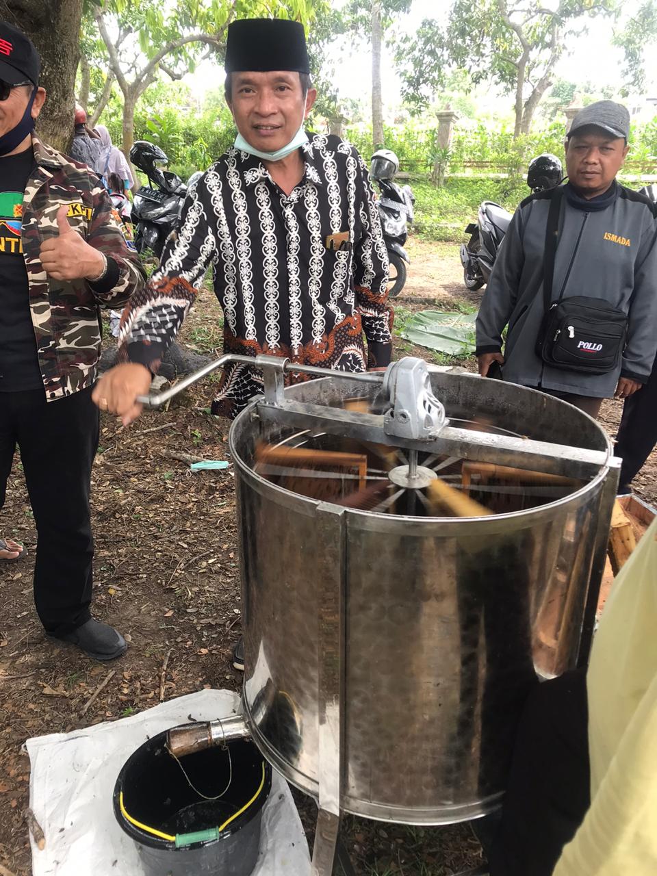 Madu Asli Bojonegoro Patut Dilestarikan