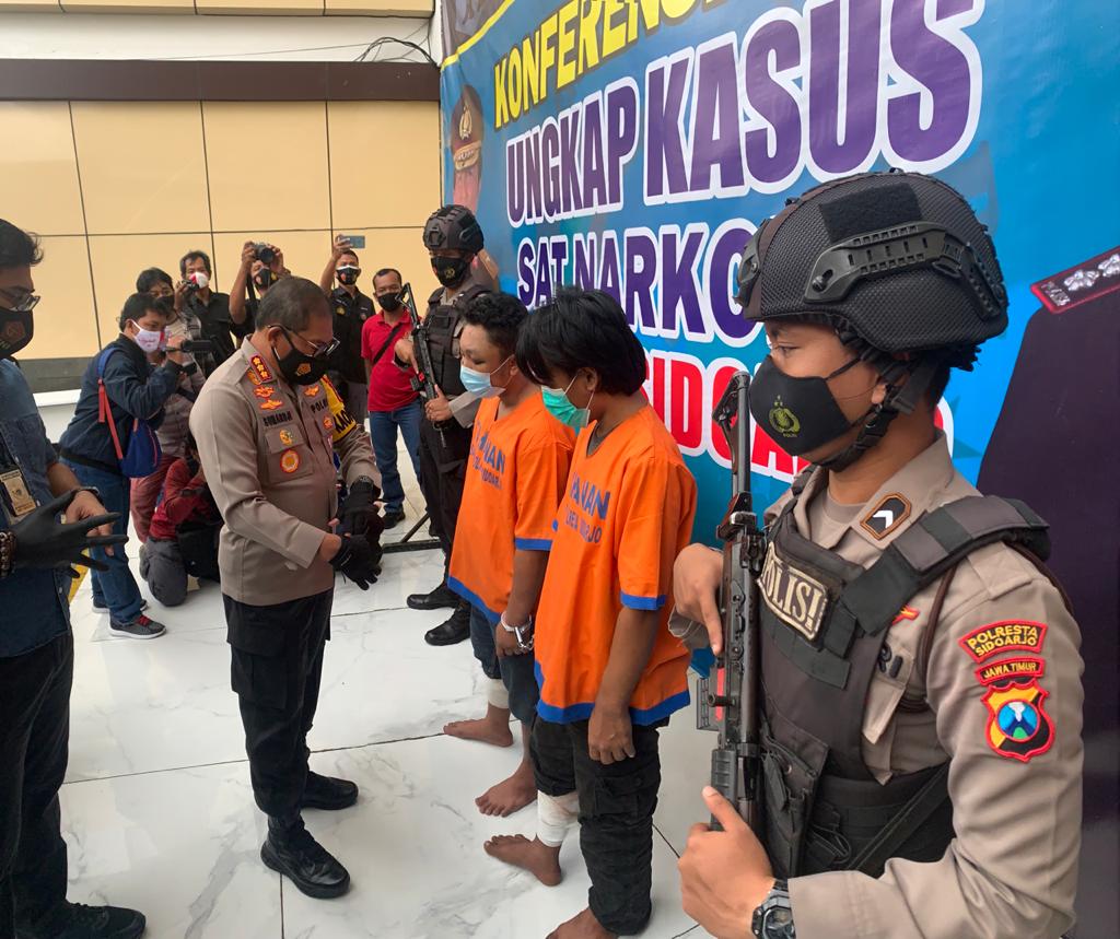 Tak Kapok Jual Sabu dan 30 Ribu Pil Koplo, Dua Sopir Ini Ditembak