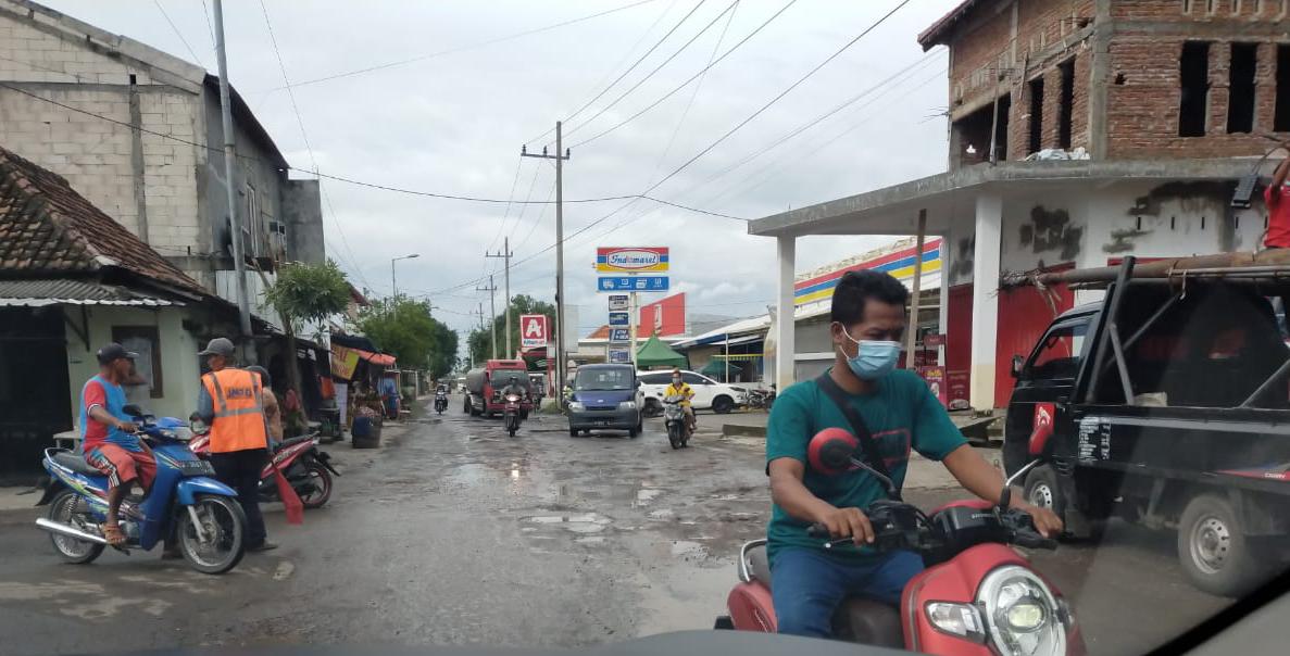 Bagai 1000 Jalan Berlubang, Jalanan Sidoarjo Jadi Langganan Kecelakaan
