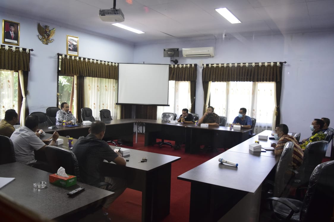 Bahas BPR, Rapim DPRD - Pemkab Trenggalek Berlangsung Alot