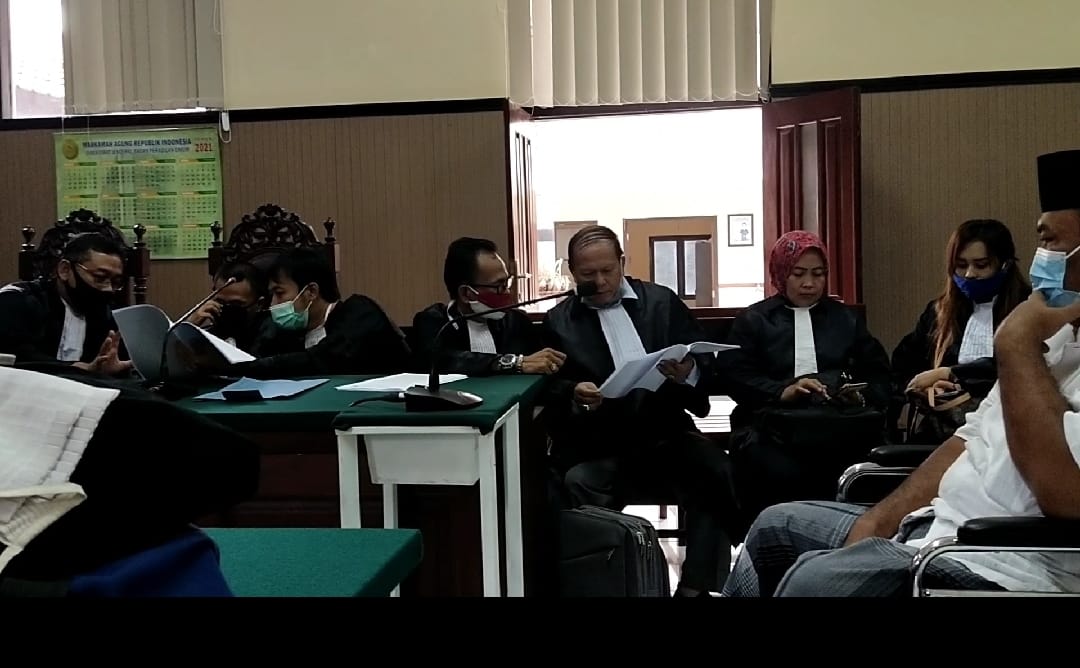 Terdakwa Korupsi Mantan Camat di Kediri Tuntut Rehabilitasi