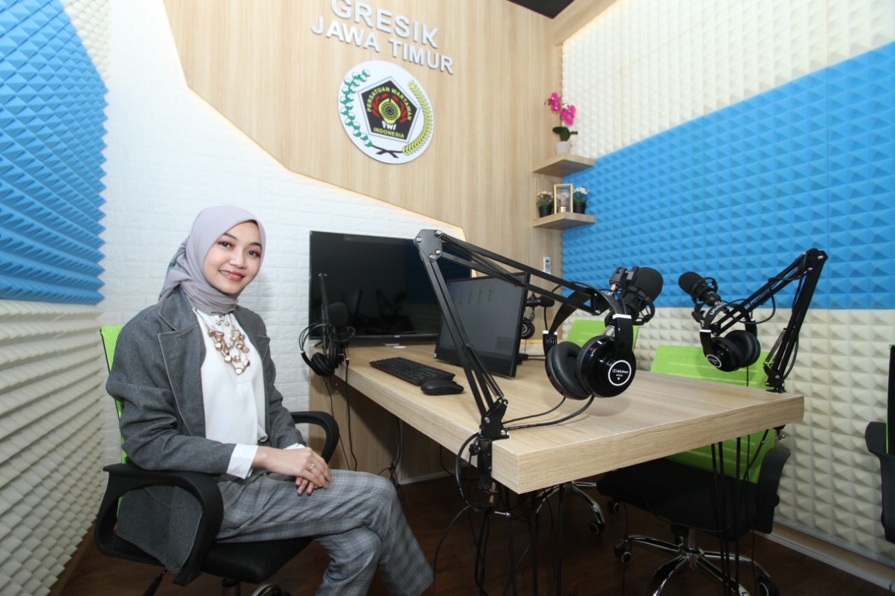 Siswi SMA Kebomas Raih Juara Lomba Baca Berita PWI Gresik