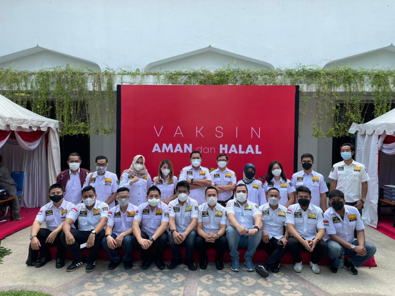 Jajaran Pengurus HIPMI Jatim Terima Vaksinasi Tahap I