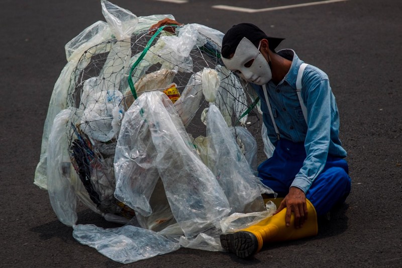 FOTO: Kampanye #Stopmakanplastik