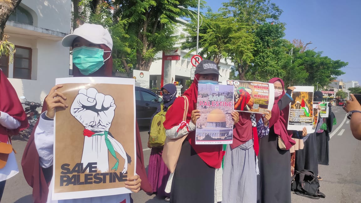 Aksi Bela Palestina di Surabaya, Minta Pemerintah Pusat Kondisikan OKI