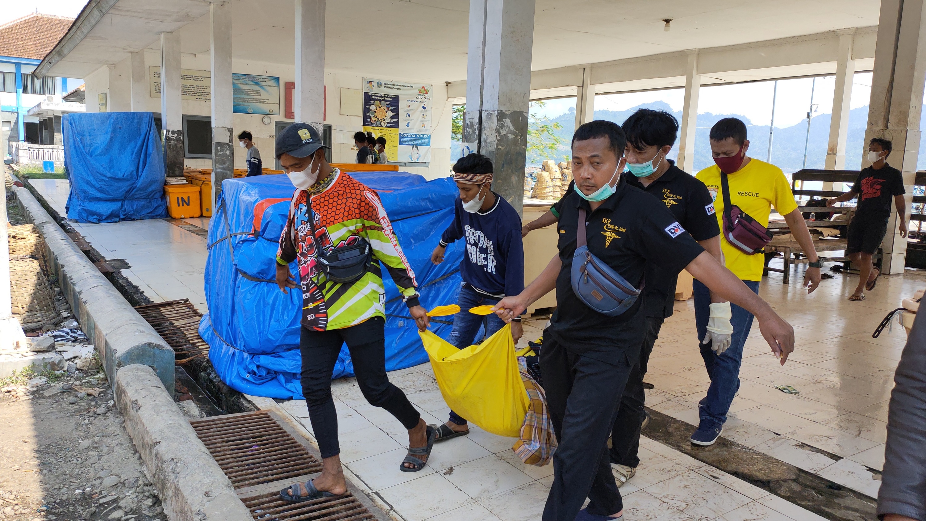 Meninggal di Samudra Hindia, Jenazah Awak Kapal Dievakuasi di Popoh
