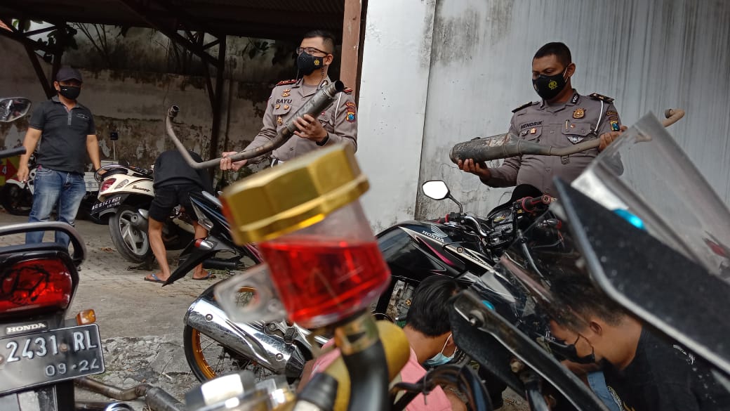 Sebulan Razia, Polres Tulungagung Amankan 200 Motor Berkenalpot Brong