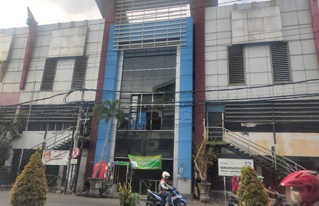 Duel Berujung Pengeroyokan Maut di Pasar Kapasan Surabaya, Seorang Pedagang Pakaian Tewas Dibacok