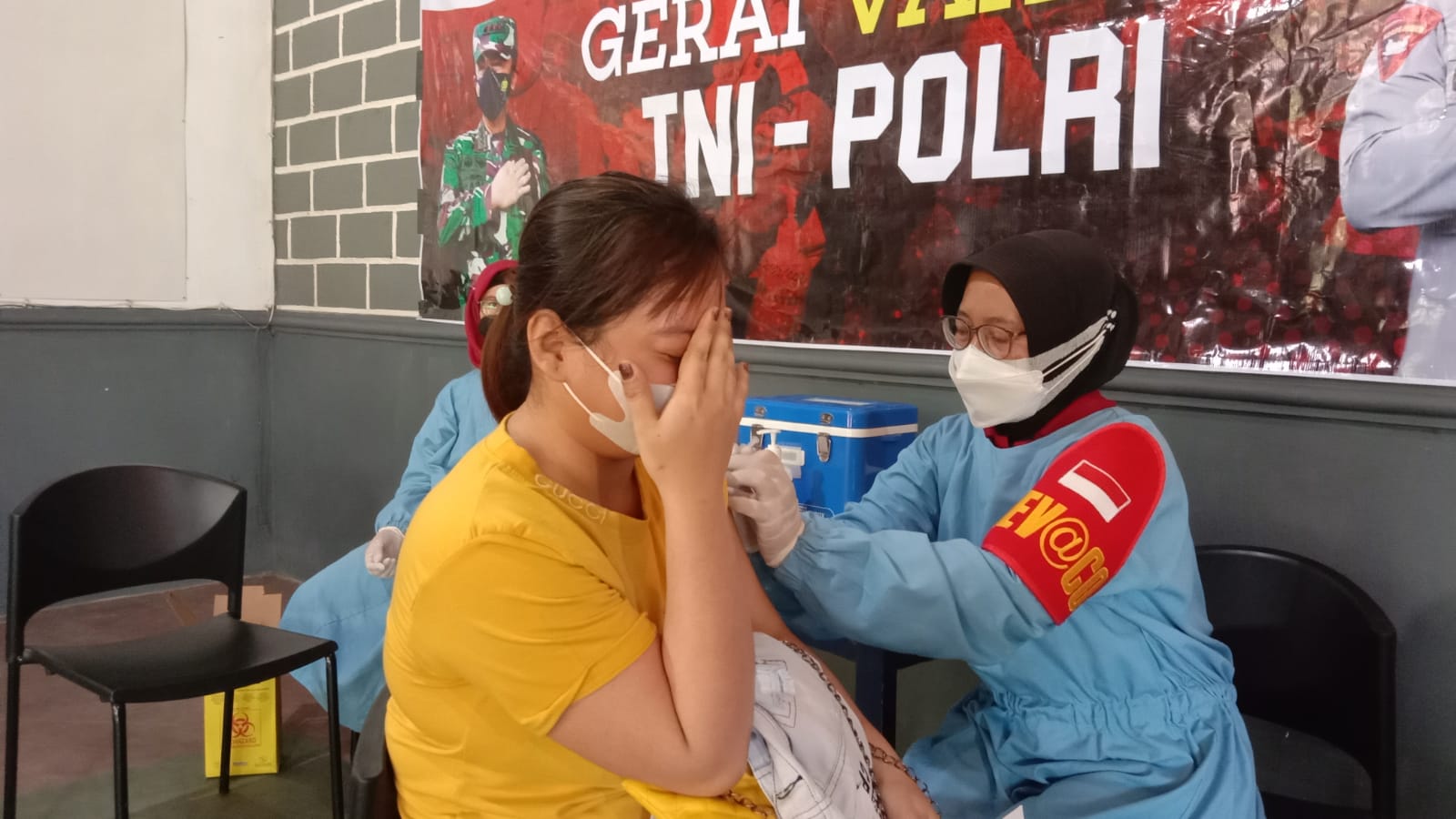 Pekerja Warkop dan Pemandu Karaoke di Tulungagung mulai Divaksin Covid-19