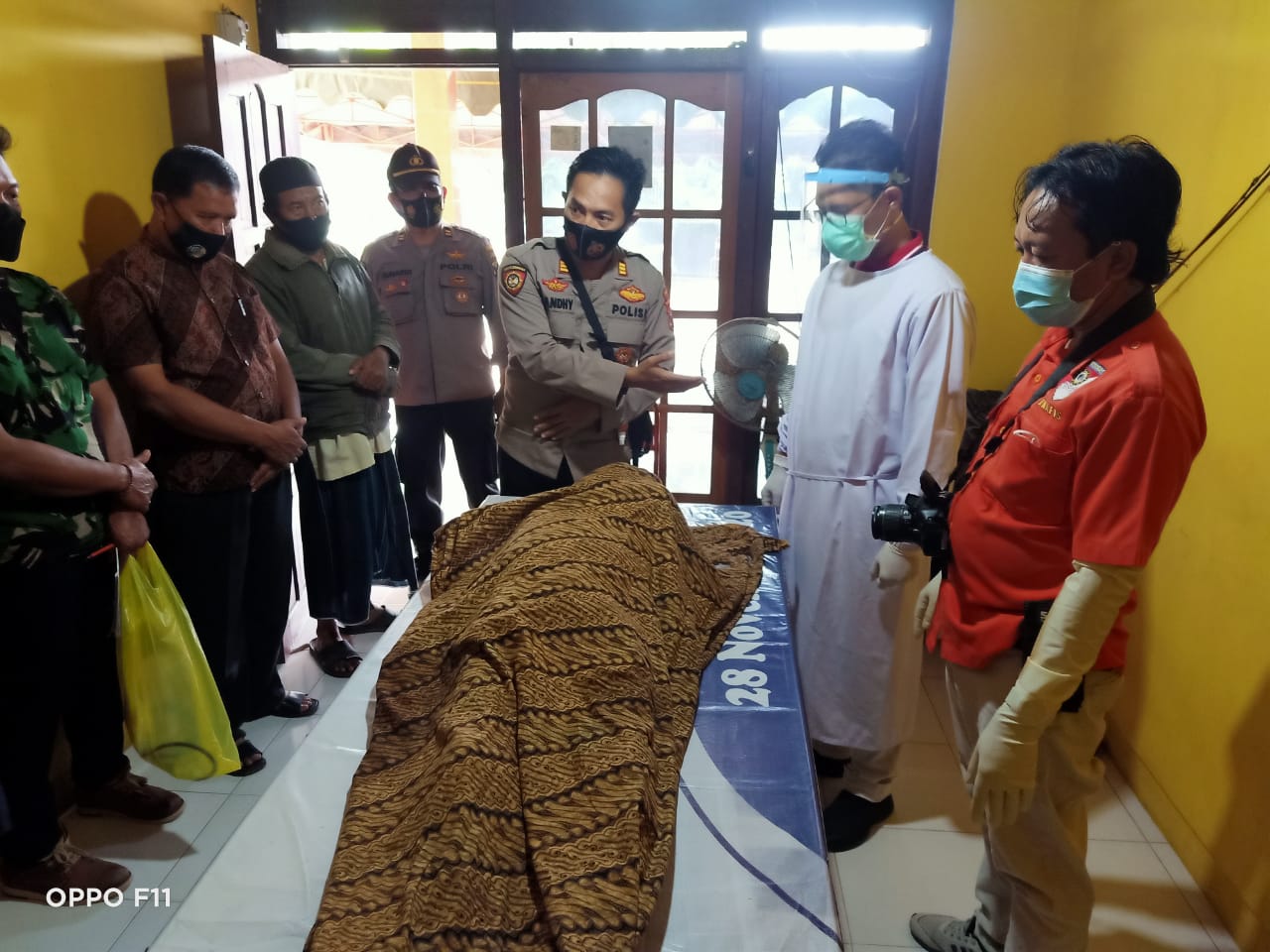 Diduga Depresi, Bujang 54 Tahun Ditemukan Tewas Mengambang dalam Sumur