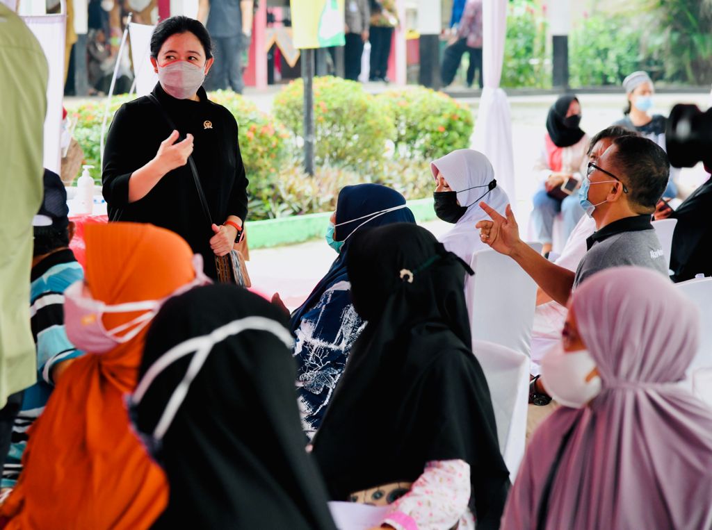 Puan Maharani: Jangan sampai Ada Daerah Ketinggalan Kereta karena Vaksinasi Rendah