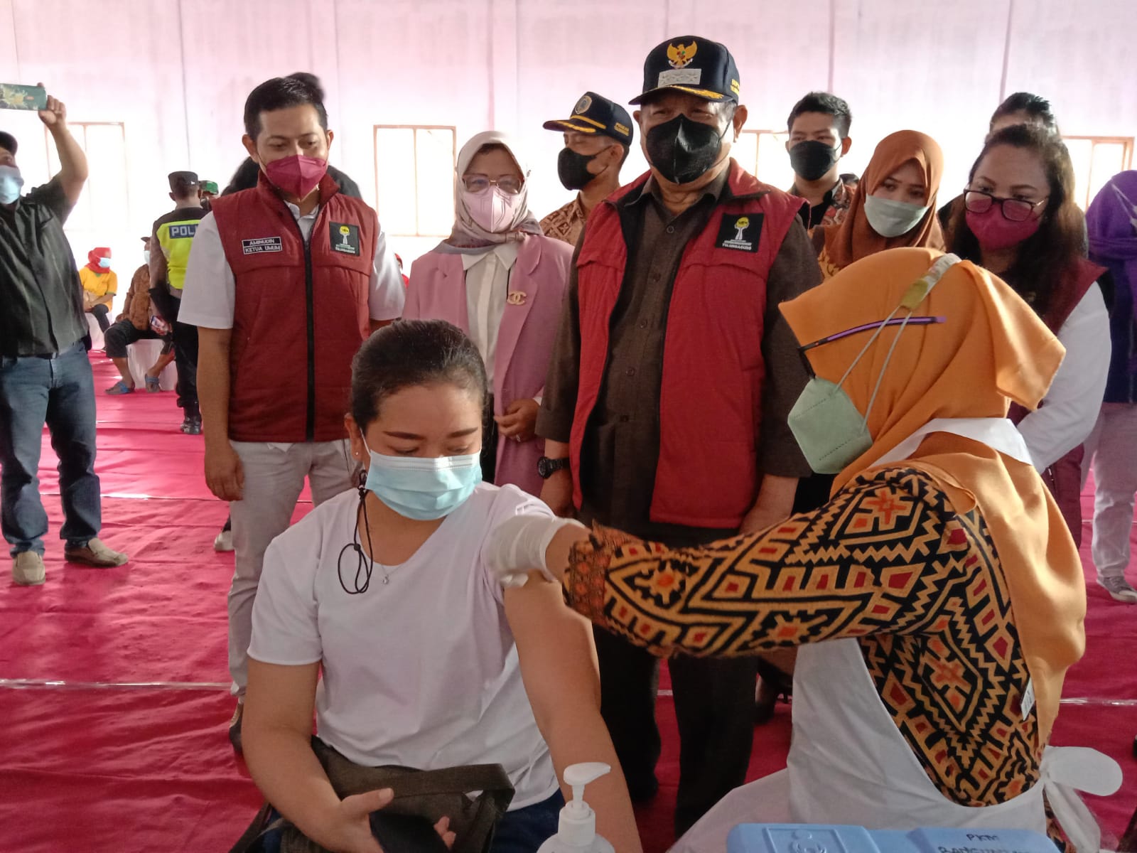 Ikut Vaksinasi Covid-19 di Tulungagung Bisa Dapat Beras 5 Kg