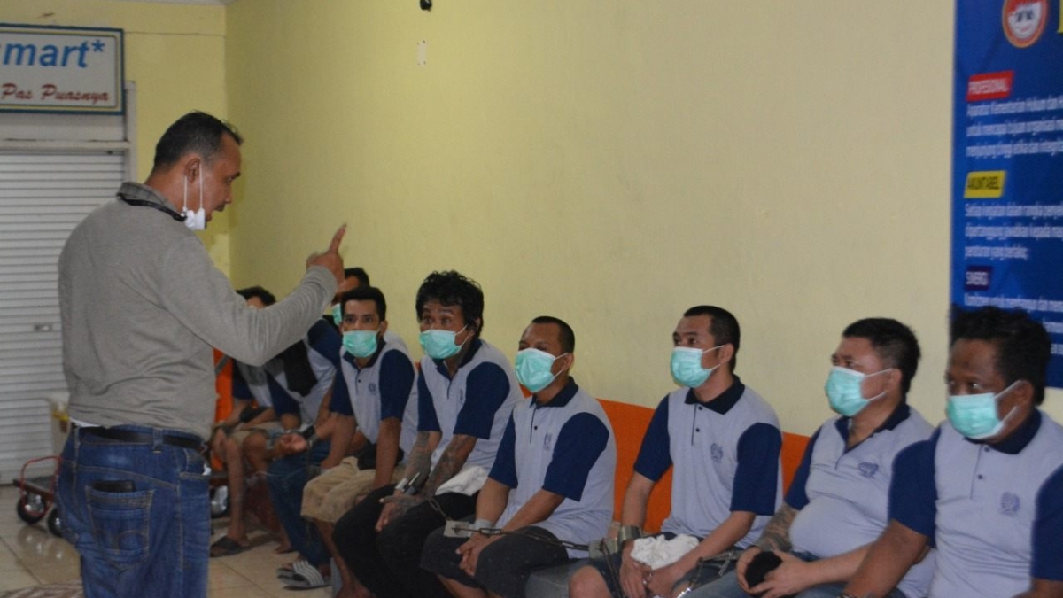 Kanwil Kemenkumham Jatim Pindahkan Puluhan Warga Binaan Risiko Tinggi ke Nusakambangan