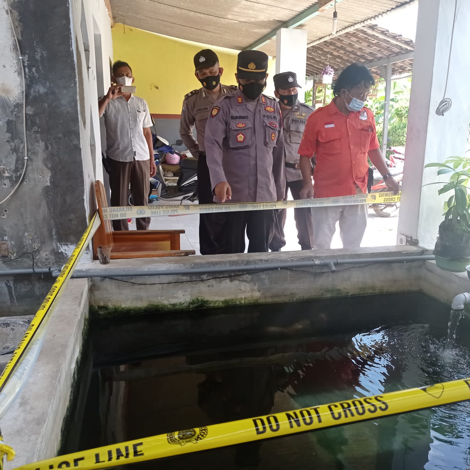 Terpeleset Tercebur Kolam Ikan, Balita 2 Tahun di Tulungagung Tewas Mengapung