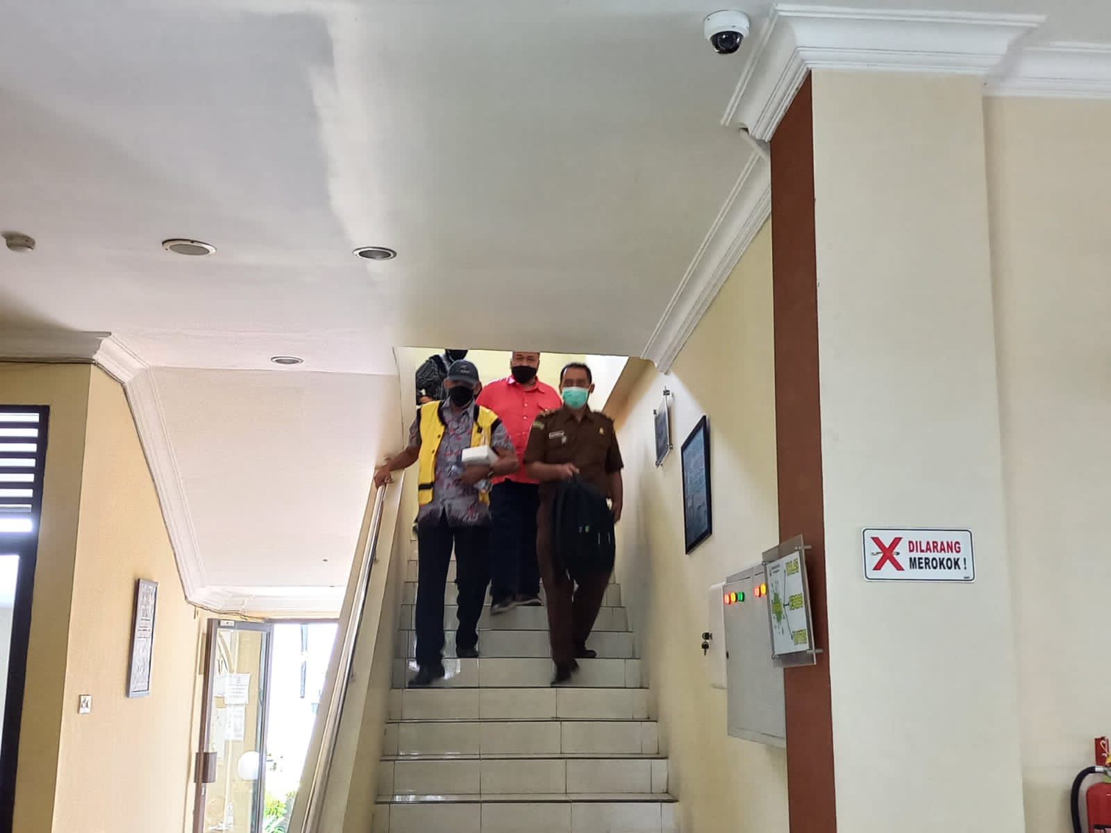 Ditahan Kejaksaan, Mantan Direktur PDAM Tulungagung Titip Uang Rp120 Juta