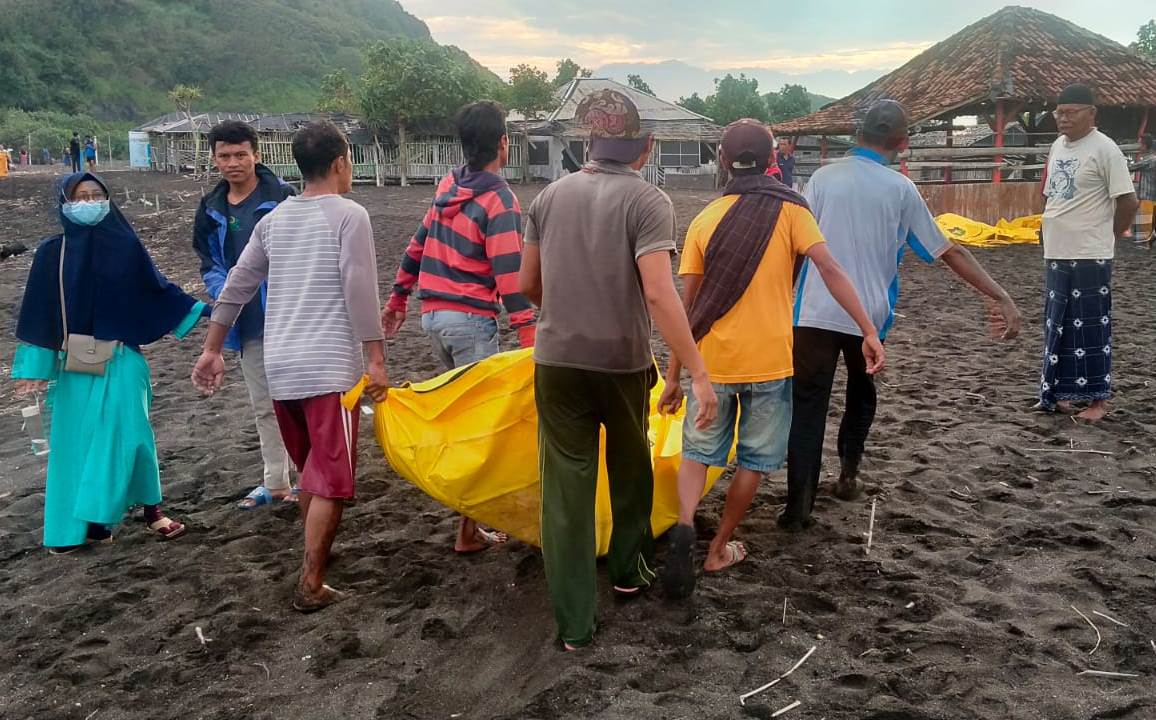 23 Orang Terseret Ombak Pantai Selatan Jember, diduga karena Gelar Ritual Pesugihan