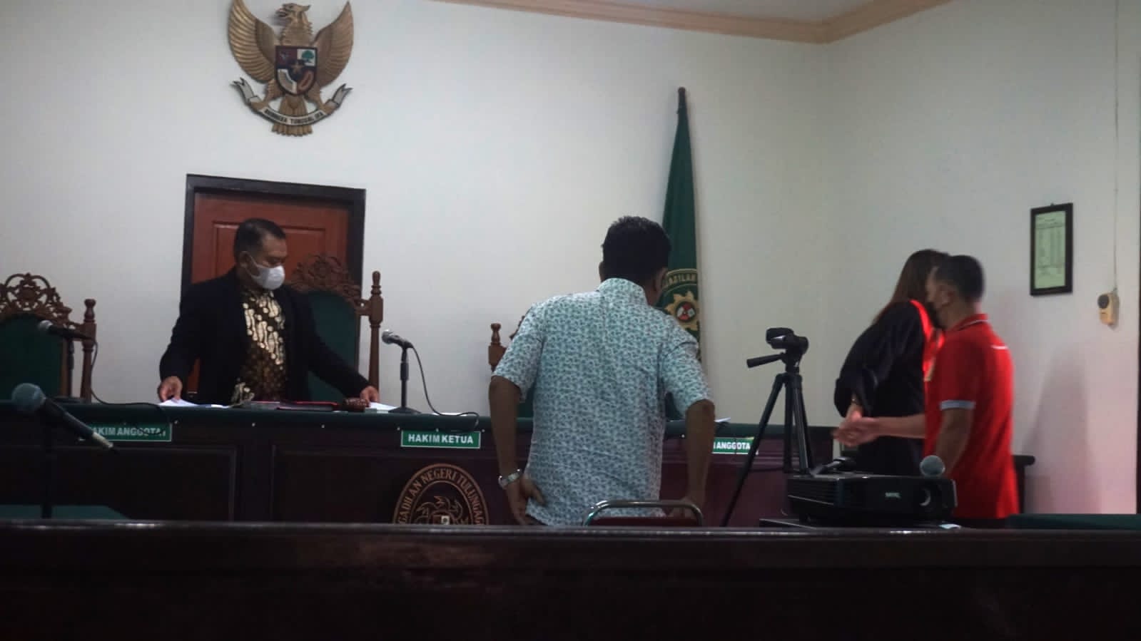 Gelar Wayangan Saat PPKM, Anggota DPRD Tulungagung, Diganjar Denda Rp 12,5 Juta