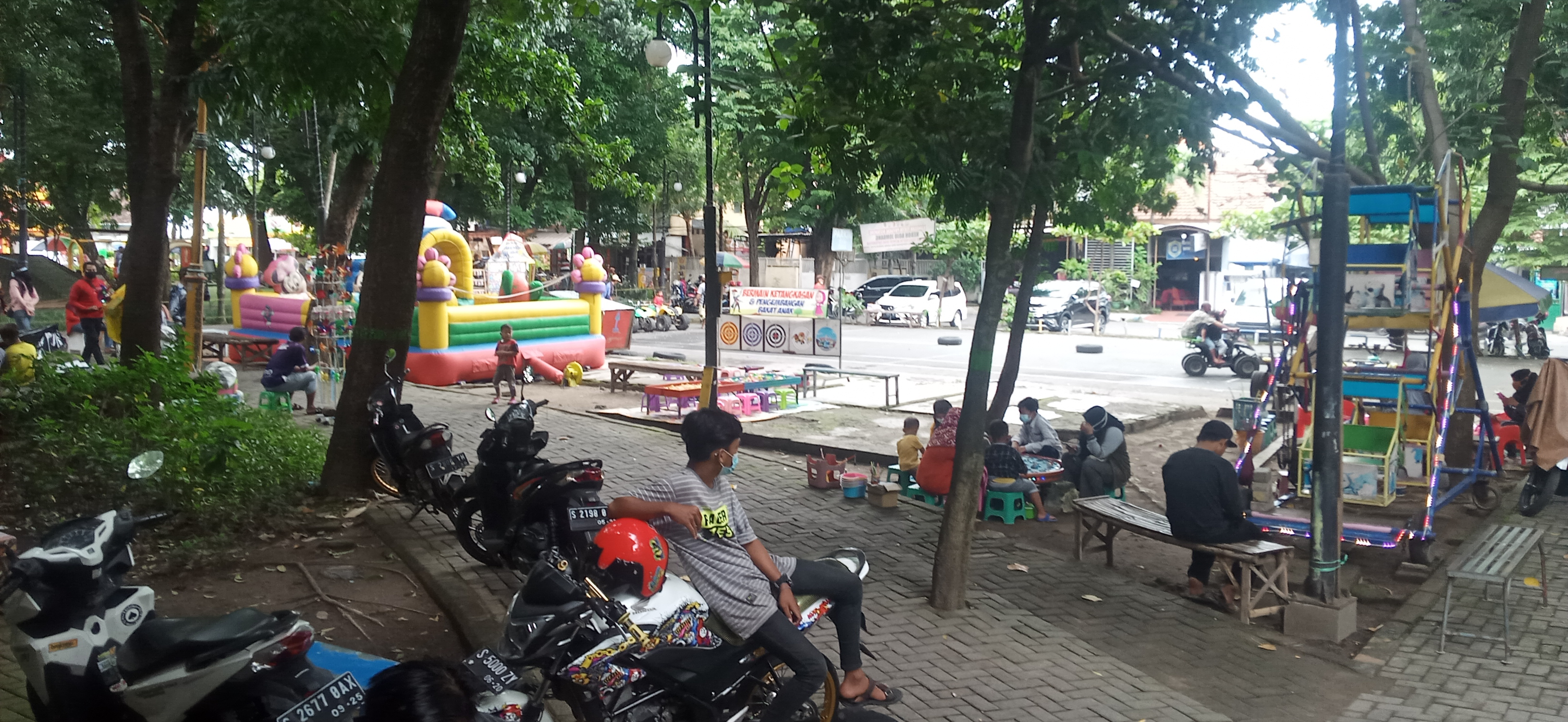 Tempat Bermain Anak, Taman Kebon Rojo Jadi Favorit Saat Pendemi