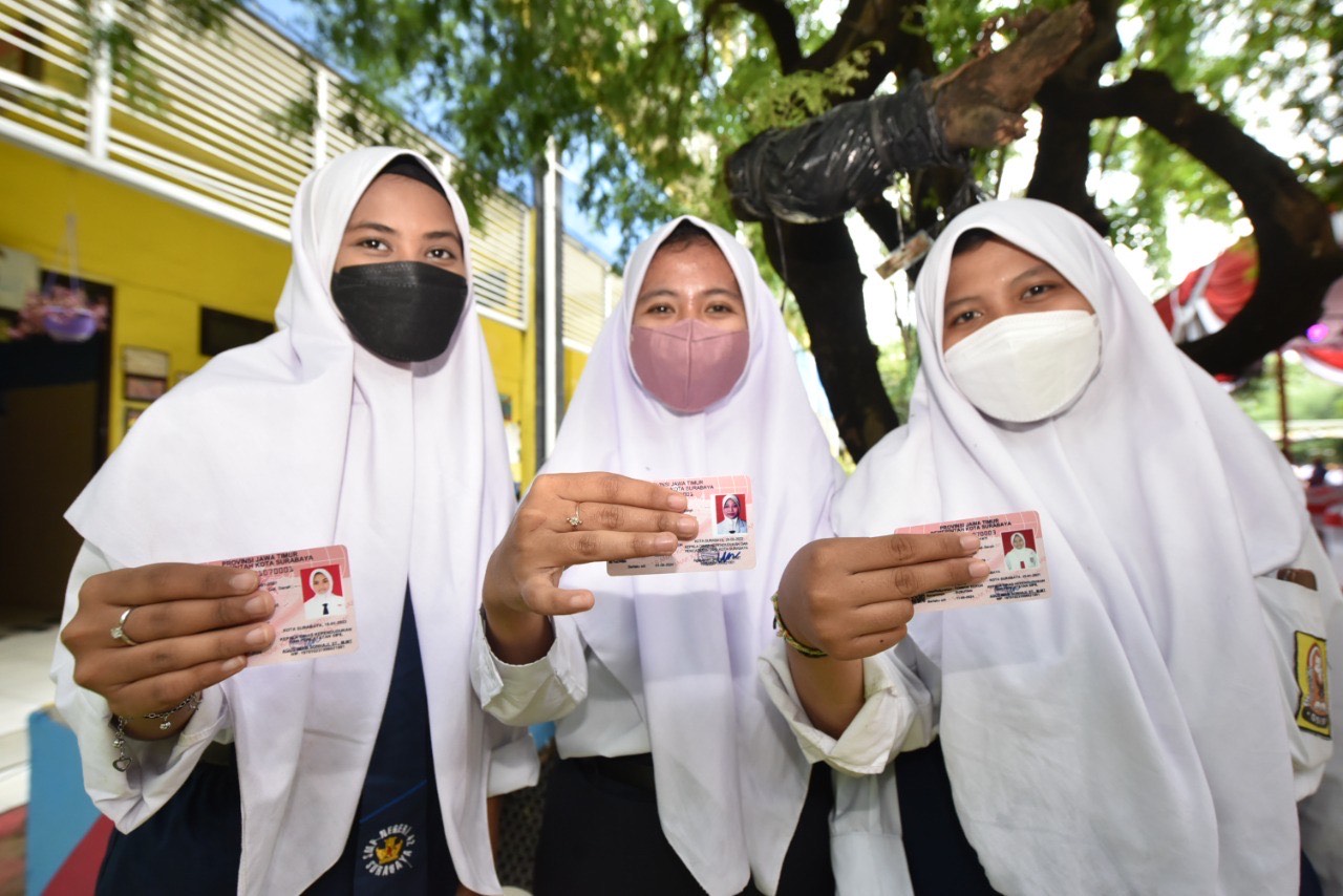 215.646 Pelajar Surabaya Sudah Gunakan Katepay, Jajan di Kantor Sekolah Cukup dengan Uang Elektronik