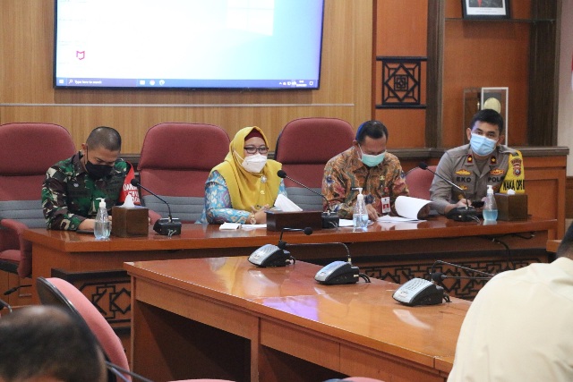 Terima Tunjangan 40 Persen, Sejumlah Penilik Mengadu ke Wabup Gresik