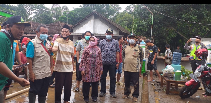 Hujan Deras di Kabupaten Jombang akibatkan Banjir Bandang