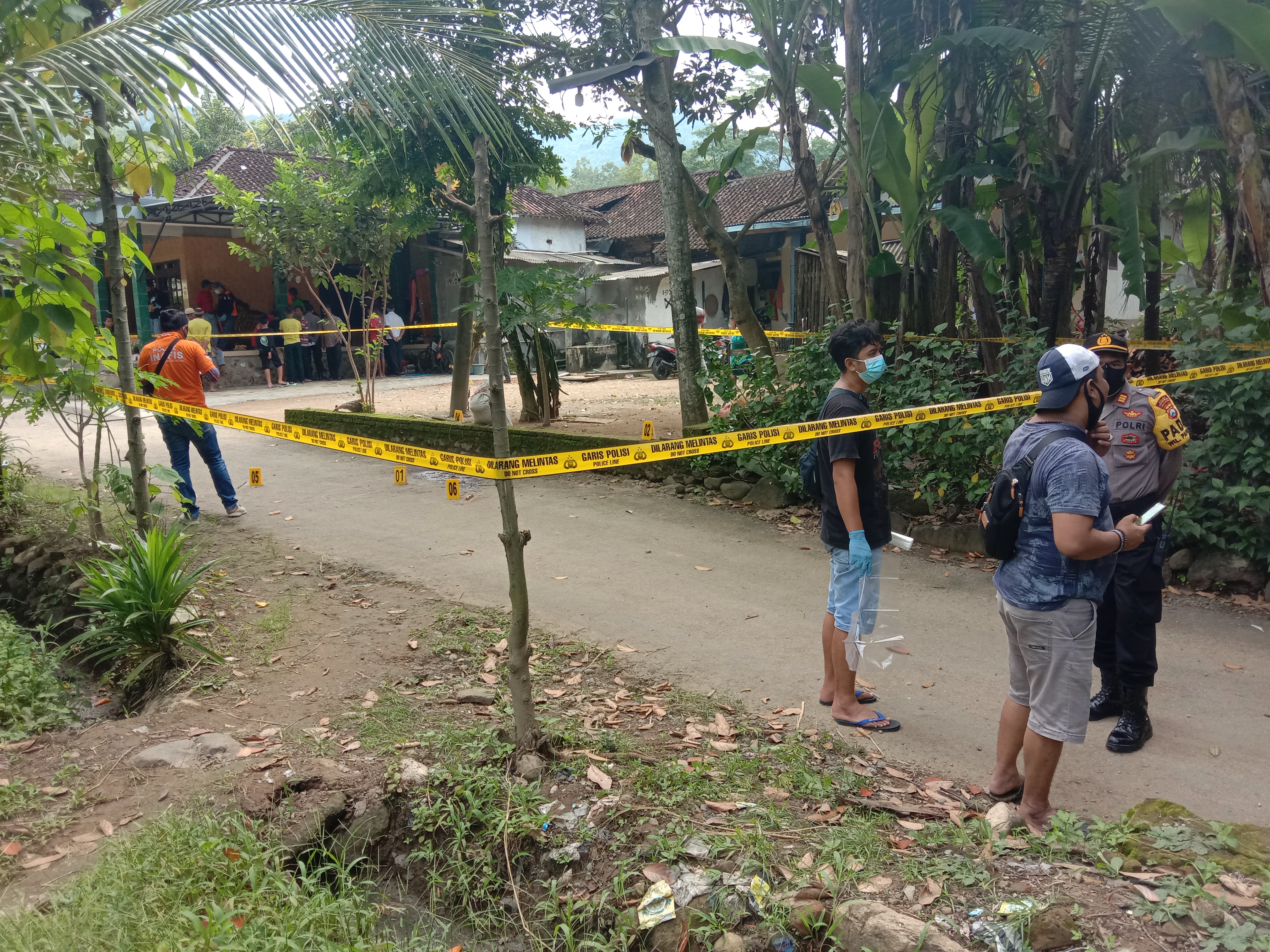 Disabet Celurit Bertubi-tubi, Ayah di Trenggalek Dibunuh Anak Kandung