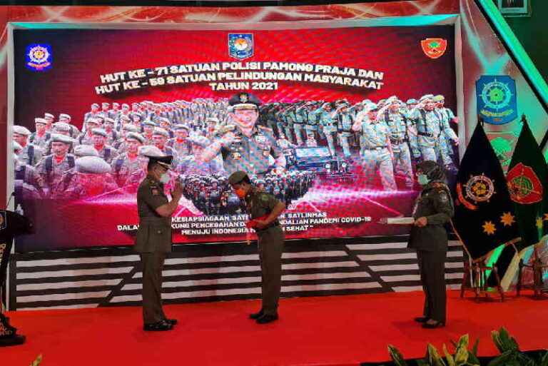 Raih Penghargaan Kemendagri, Kasatpol PP Trenggalek: Ini Sejarah