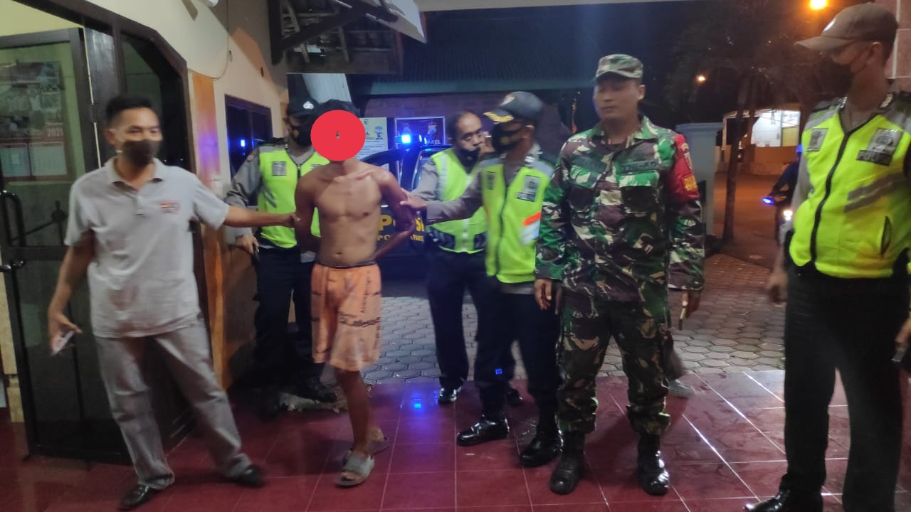 Tak Terima Ditegur, Pria di Tulungagung Bacok Pasutri, Ibu Jari Putus