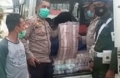 Viral, Mobil Granmax Kepergok Bawa Uang Rp 2,1 Miliar di Tol Ngawi