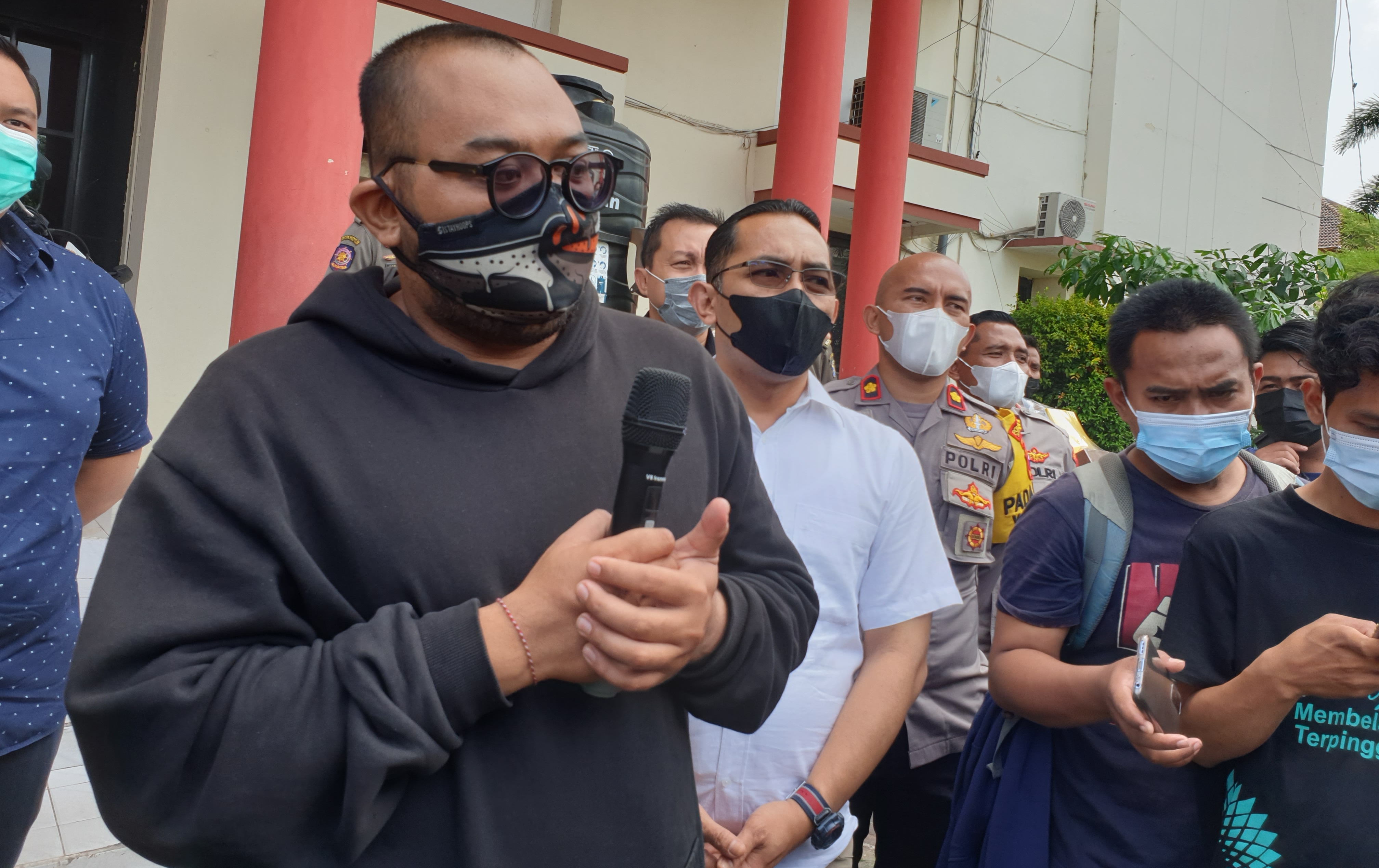 Putu Arimbawa Disanksi Sosial Rawat Lansia, Penderita Kusta dan ODGJ