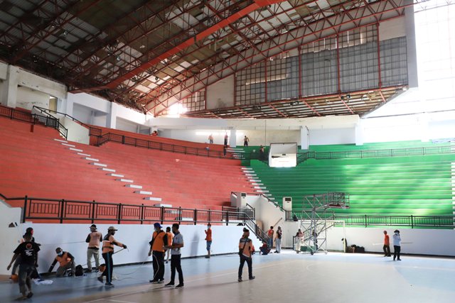 Fasilitas Kesehatan di RS Darurat GOR Indoor GBT dan Lapangan Kalibokor mulai Digarap