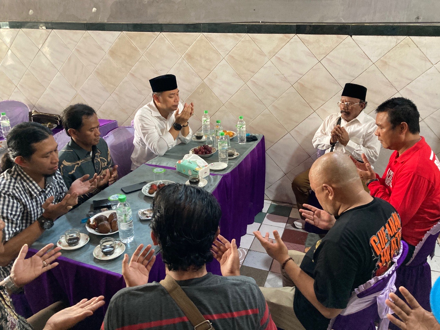 Wali Kota Eri Cahyadi Libatkan Tokoh Masyarakat dalam Penataan PKL Wisata Religi Sunan Ampel