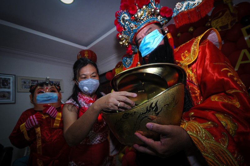FOTO: Dewa Rejeki Keliling Kampung