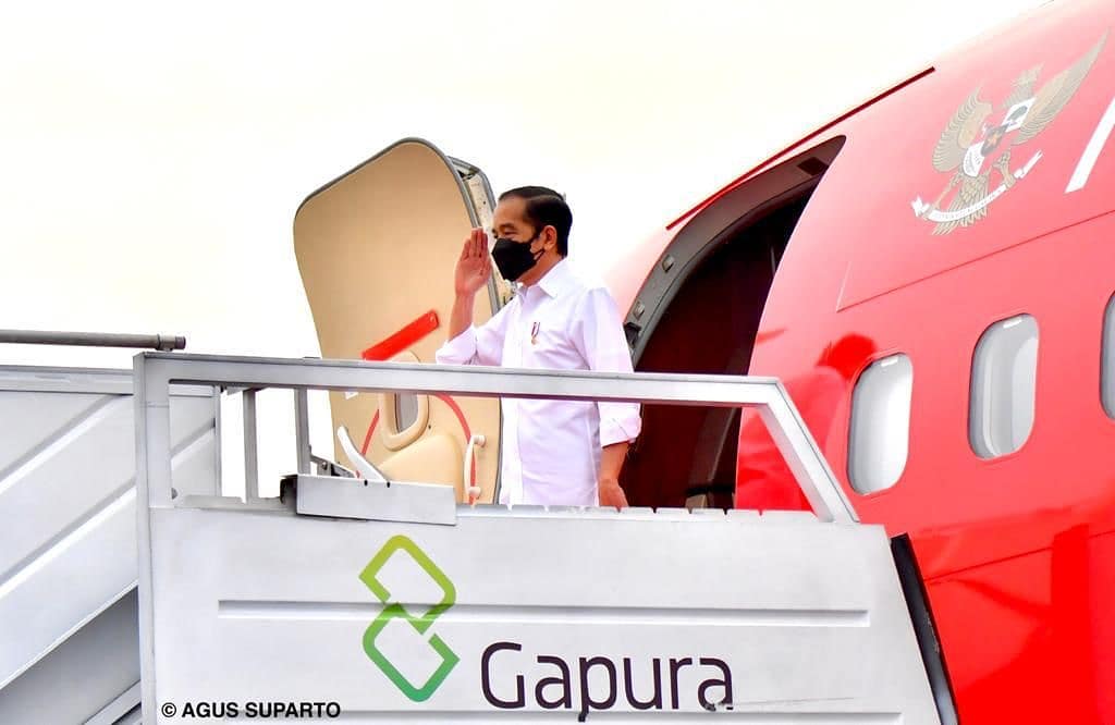 Jokowi Terbang ke Madiun dengan Pesawat Kepresidenan yang telah Dicat Merah, Berikut Agenda Presiden di Jatim Hari Ini
