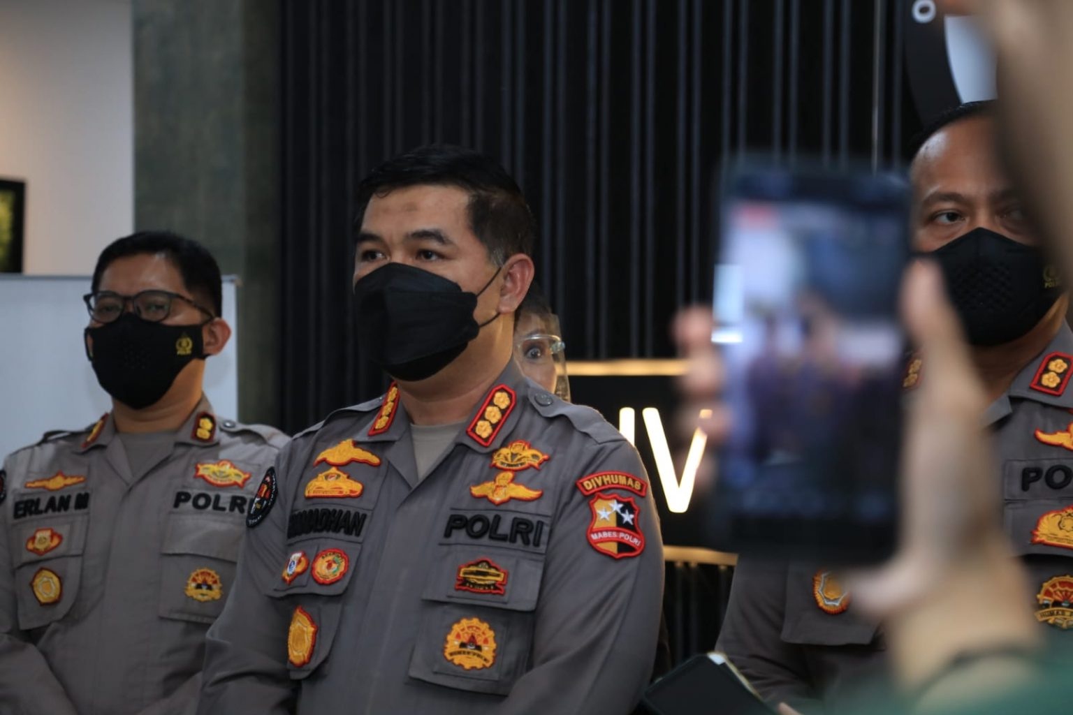 Tanggapi Perang Tagar #PercumaLaporPolisi di Medsos, Polri : Kita Jawab dengan Tupoksi