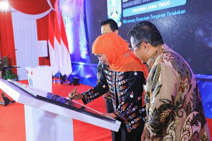 Industri Manufaktur Jatim Bakal Melonjak 35 Persen di 2024, Gubernur Khofifah Siapkan Langkah Ini