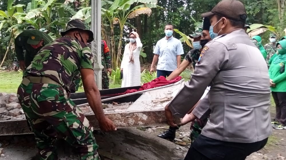 Kerugian Gempa di Tulungagung Rp 700 Juta, BPBD Salurkan Bantuan