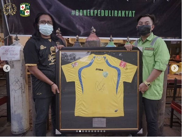 Bonek Green Nord 27 Lelang Jersey Legendaris Persebaya, Crazy Rich Surabaya Ini Tawar Rp110 Juta