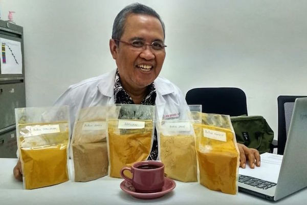 Varian B117 Lebih Cepat Menular, Prof Nidom: Hentikan Vaksinasi Covid
