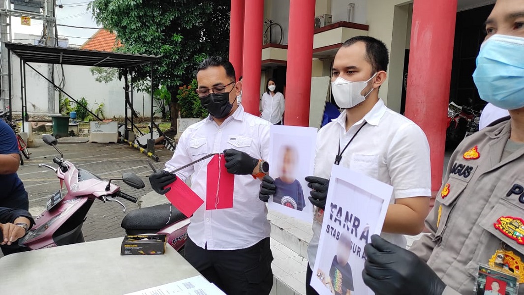 Pasangan Kekasih yang Masih ABG ini Sudah Curi Motor 7 Kali