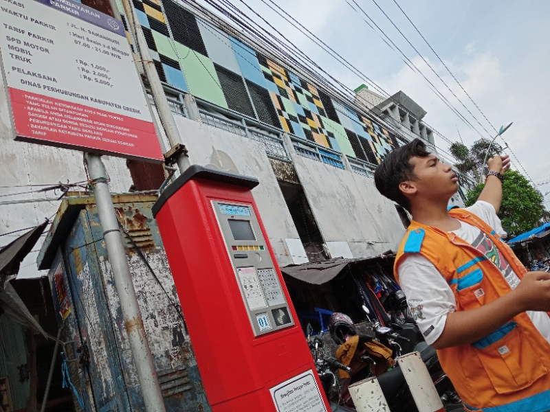 Setelah 3 Tahun Mangkrak, Perda 10 Mesin e-Parkir Gresik Baru Terbit