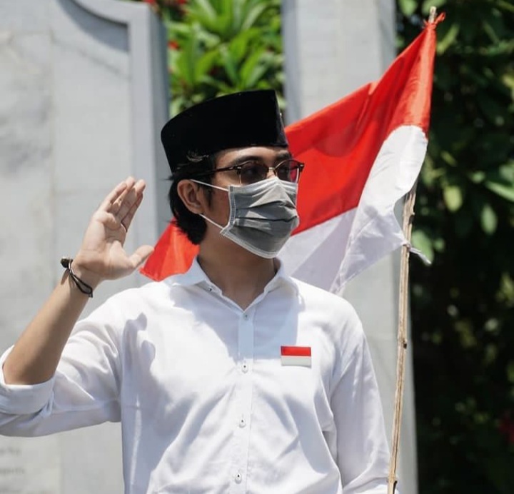 Baru Dikukuhkan, Ratusan Relawan Surabaya Memanggil sudah Siap Perang Lawan COVID-19, Merdeka!