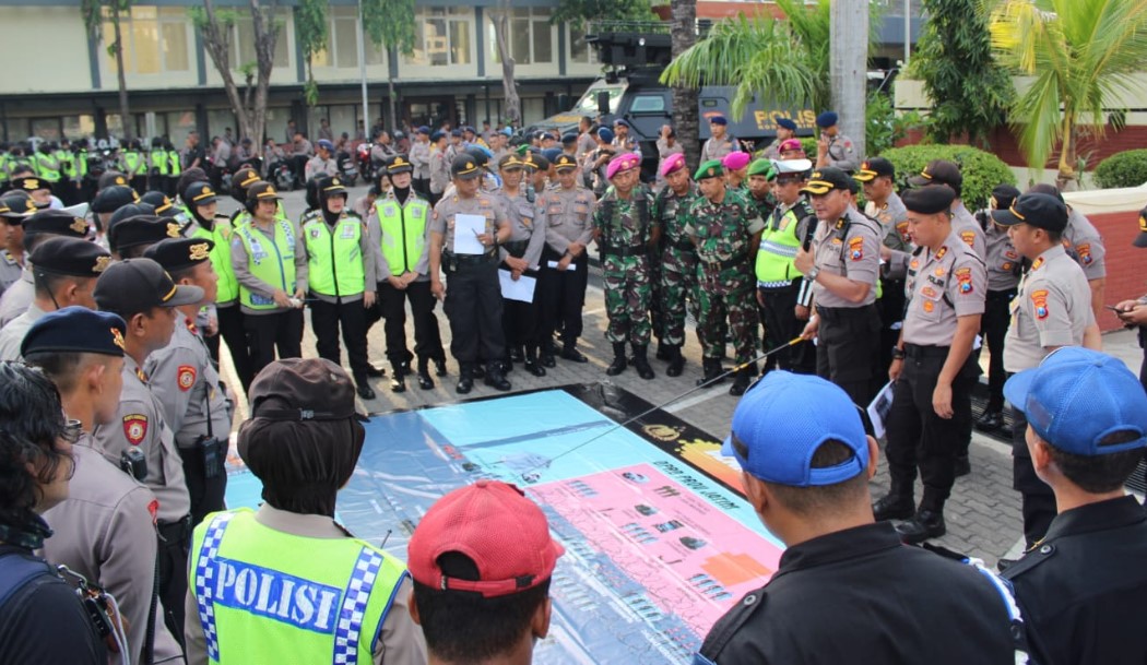 Siaga Demo Besar Besok, Polrestabes Surabaya Siapkan 6000 Personel