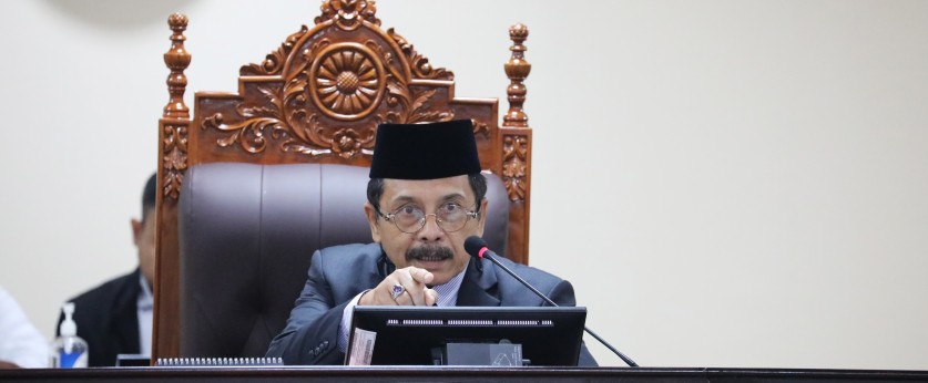 Forum Mahasiswa dan Aktivis Laporkan Dugaan Pelanggaran Etik Hakim Konstitusi